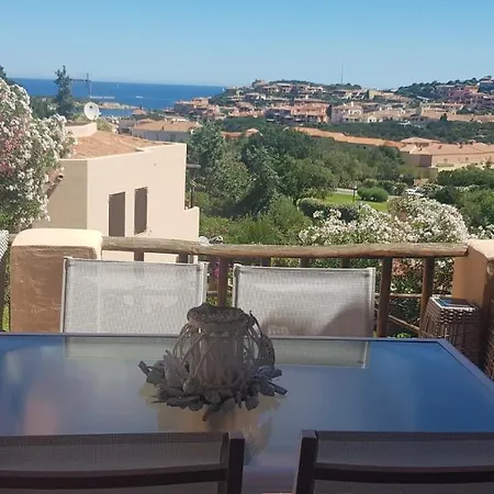 Poggio Del Cervo * 切尔沃港
